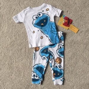 NWT Sesame Street Cookie Monster two piece snug fit cotton pajama set size 12 M